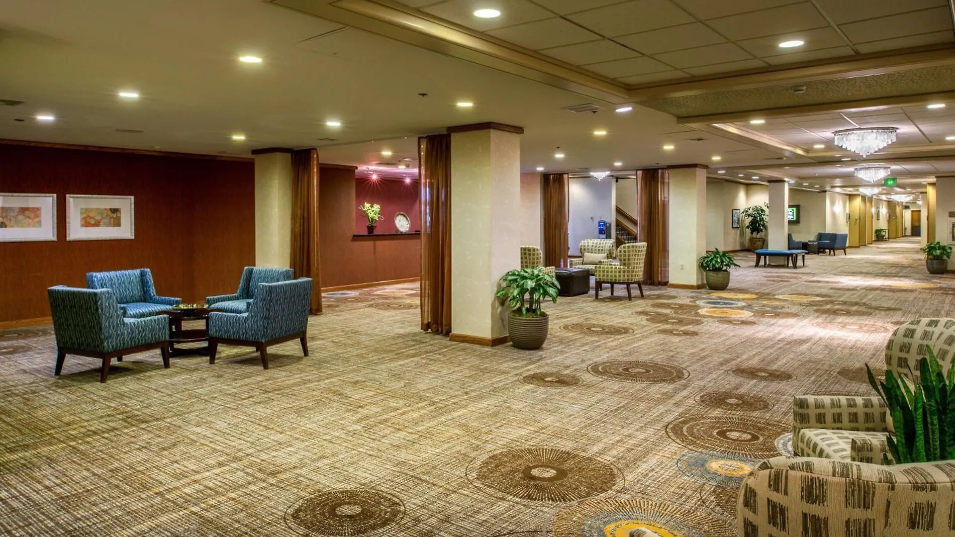 Doubletree By Hilton Portland Hotel