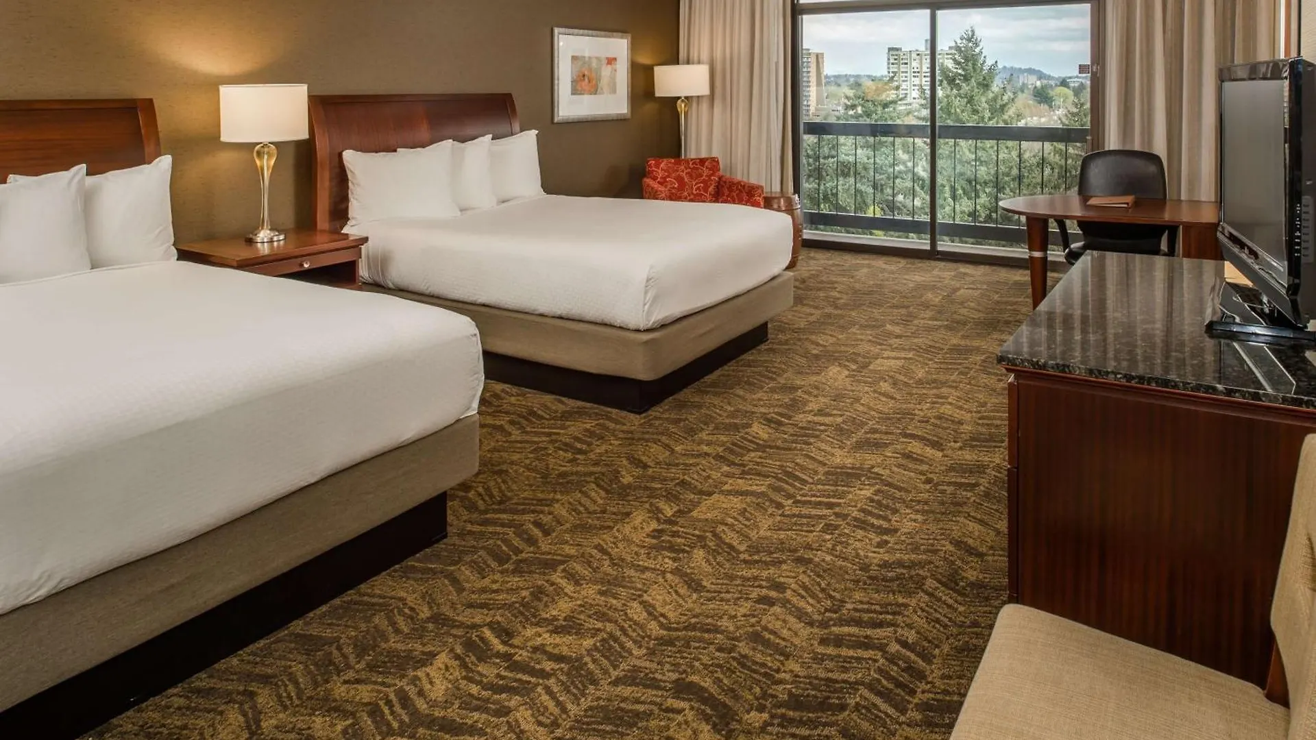 Doubletree By Hilton Portland Hotel